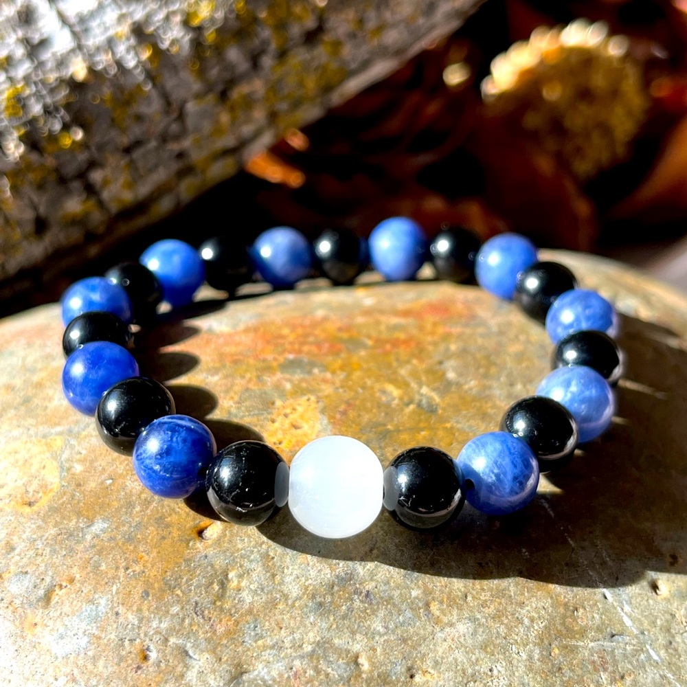 8mm Stretchable sodalite black obsidian white jade bracelet